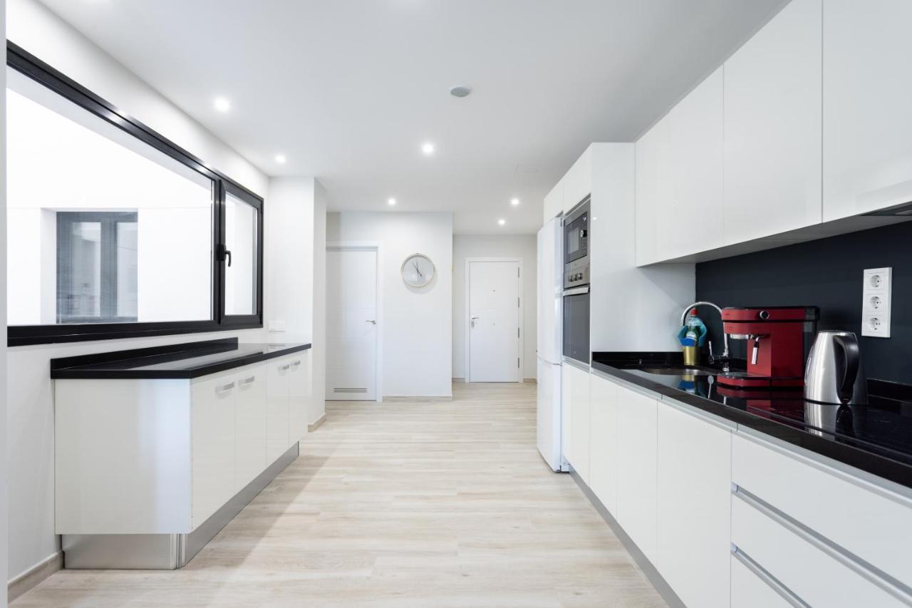 New 140M2 Loft-Style Flat At Town Heart, 3 Beaches Close Casa Leon El Médano Eksteriør bilde