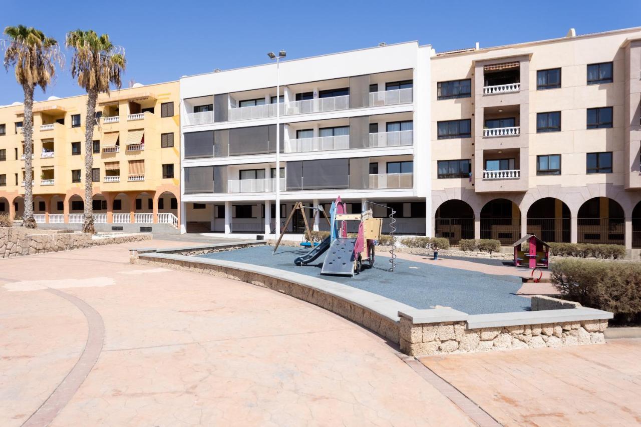 New 140M2 Loft-Style Flat At Town Heart, 3 Beaches Close Casa Leon El Médano Eksteriør bilde