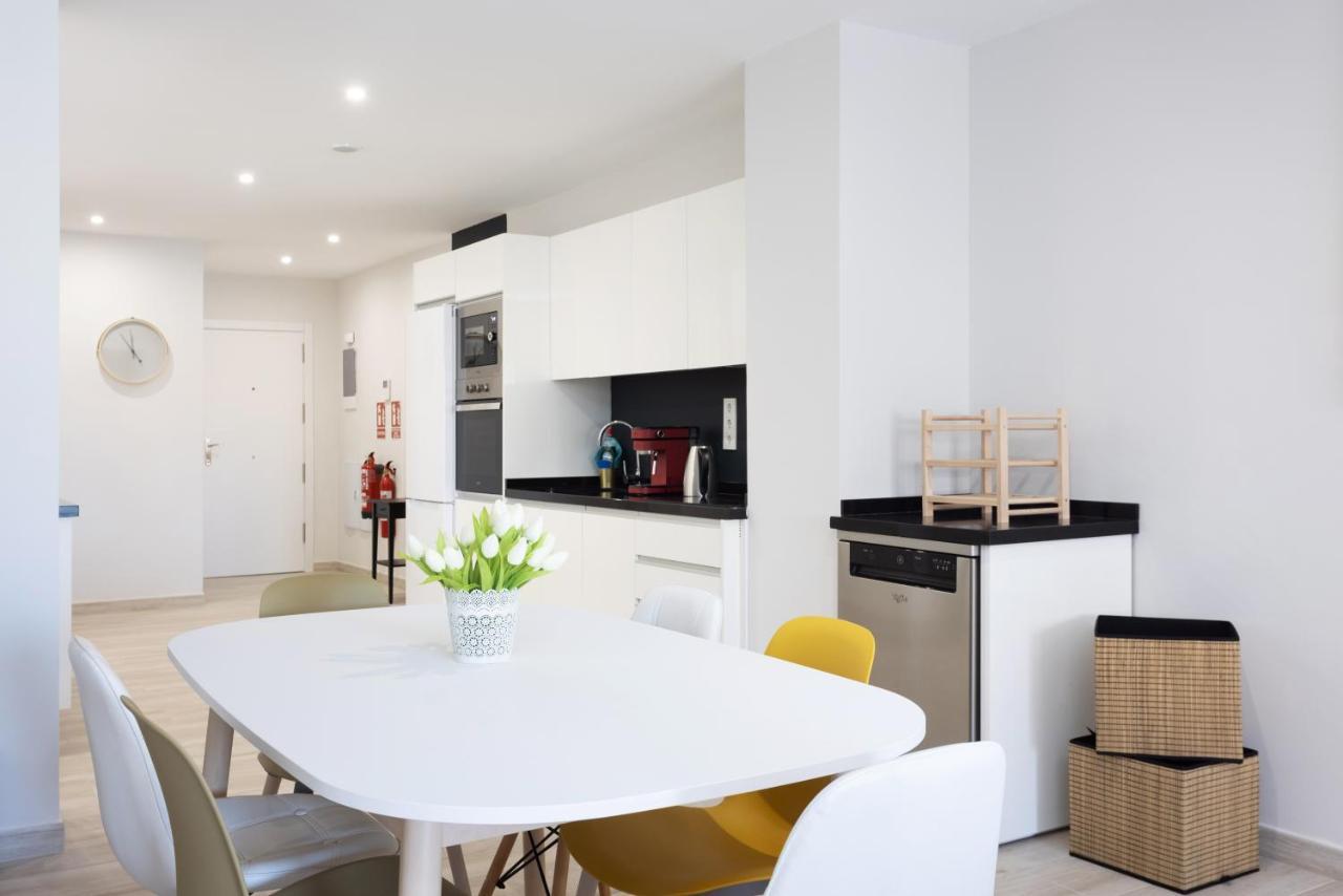 New 140M2 Loft-Style Flat At Town Heart, 3 Beaches Close Casa Leon El Médano Eksteriør bilde