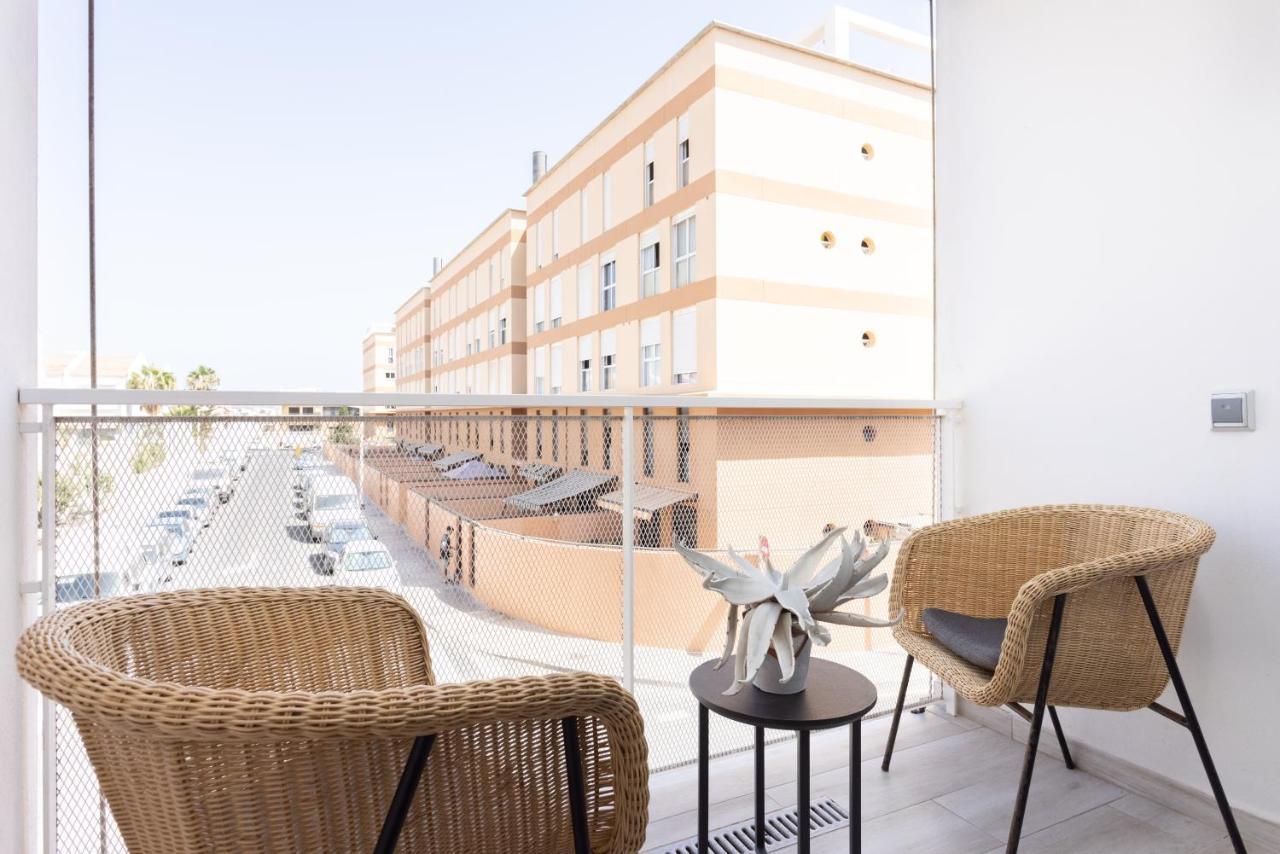 New 140M2 Loft-Style Flat At Town Heart, 3 Beaches Close Casa Leon El Médano Eksteriør bilde
