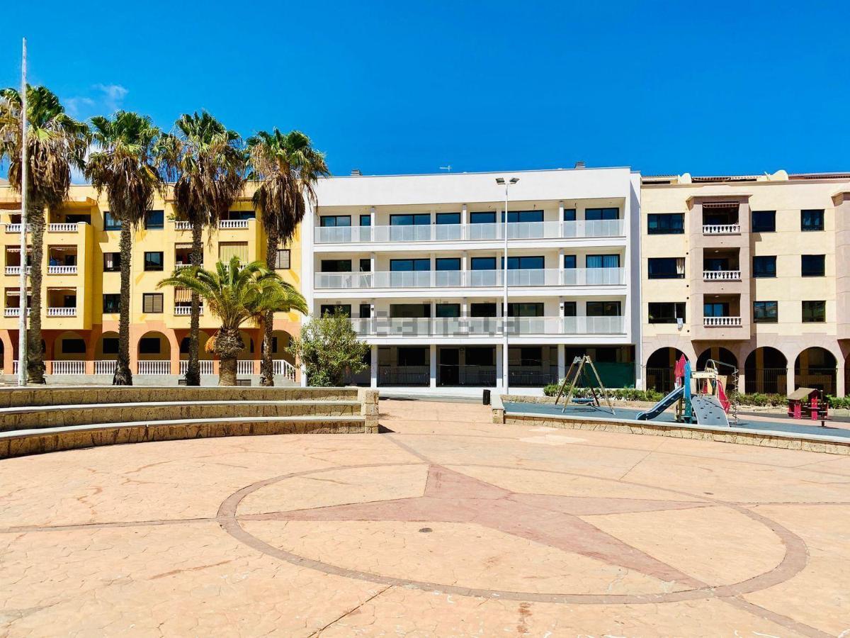 New 140M2 Loft-Style Flat At Town Heart, 3 Beaches Close Casa Leon El Médano Eksteriør bilde